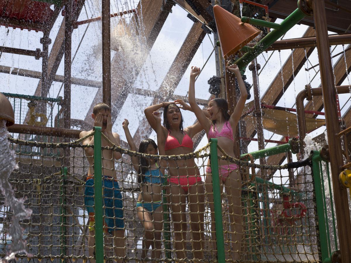 Six Flags Great Escape Lodge & Indoor Waterpark Queensbury Exterior foto